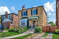 9817 S Oakley Avenue, Chicago IL 60643