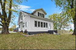 1054 COUNTY N Road, Luxemburg WI 54217