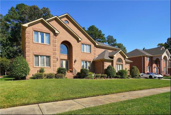 804 Forest Glade Drive, Chesapeake VA 23322