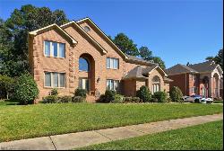 804 Forest Glade Drive, Chesapeake VA 23322