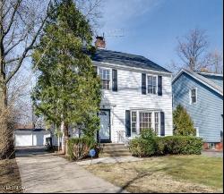 1334 Winston Road, South Euclid OH 44121