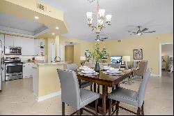 201 Vintage Bay Dr Unit 10, Marco Island FL 34145