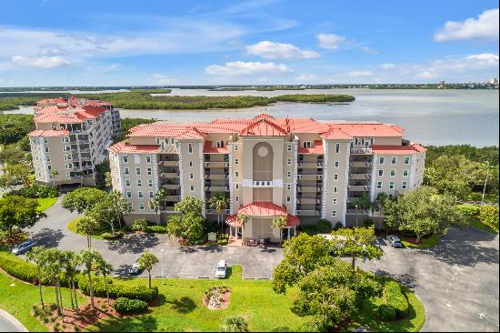 201 Vintage Bay Dr Unit 10, Marco Island FL 34145