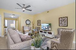 201 Vintage Bay Dr Unit 10, Marco Island FL 34145