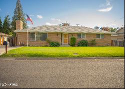 3808 Meadow Ln, Yakima WA 98902