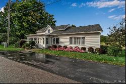 10869 Ridge Road, Ridgeway NY 14103