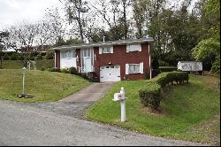 720 Pollard St, Monessen PA 15062