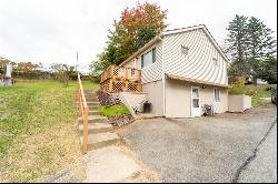 117 Starry Lane, Hempfield Twp - Wml PA 15644