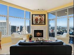 Pinnacle Marina Tower: Where Luxury Meets the Skyline in Downtown San Diego