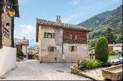 House for sale in the center of the old village