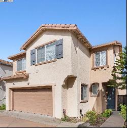 356 Accolade Dr, San Leandro CA 94577