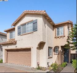 356 Accolade Dr, San Leandro CA 94577