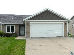 1038 N Lalley Ln Lane, Sioux Falls SD 57107