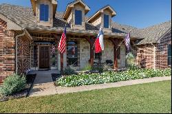 104 Berkshire Lane, Waxahachie TX 75165