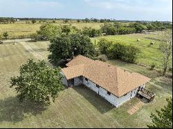 7429 County Road 1232, Godley TX 76044