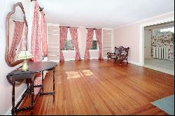 2092 Elm Street, Stratford CT 06615