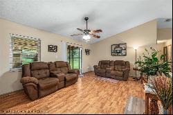 703 Lake Betty Drive, Lake Placid FL 33852