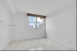 2475 Brickell Ave Unit 1906, Miami FL 33129