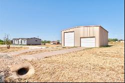 2002 Avenue L, Anson TX 79501