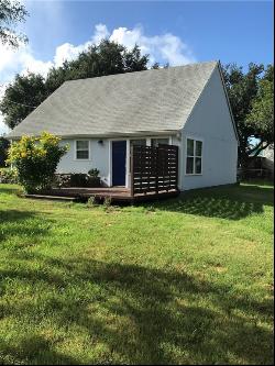 1946 Elizabeth Street, Ingleside TX 78362