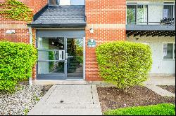 1450 Glen Abbey Gate Unit 1013, Oakville ON L6sqmV7