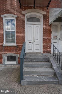 516 Chain Street, Norristown PA 19401