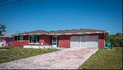 1227 Everest Parkway, Cape Coral FL 33904