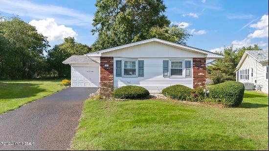 35 Patmore Road, Brick NJ 08724