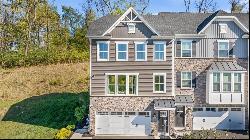 404 Greenwood Dr, North Strabane PA 15317