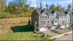 404 Greenwood Dr, North Strabane PA 15317