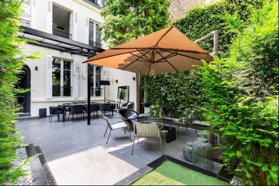 Vente - Maison Paris 17eme - 5a 500a 000a 