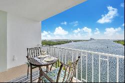 500 Bayview Dr,Sunny Isles Beach, FL, 33160