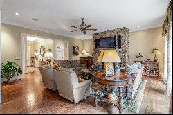 Beautiful Home in Sought-after Cul-de-sac of Charming Homes