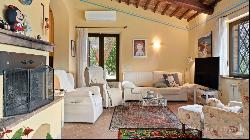 Superbly restored country house with olive grove Pienza - Tuscany