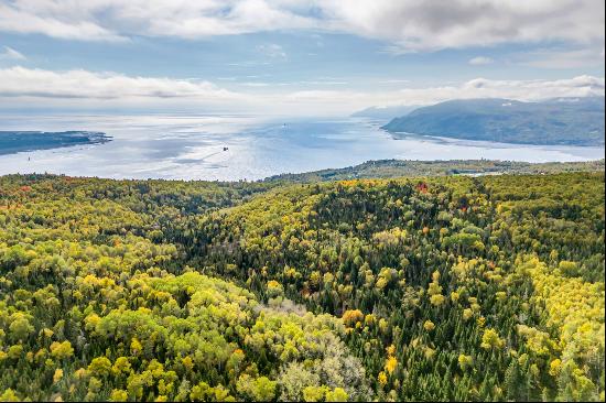 Baie-Saint-Paul Land