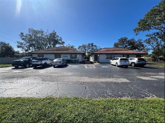 LARGO Commercial Lease