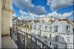 Paris 17th District – A 4/5 room apartment