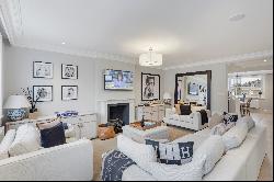 Website Title Charming triplex in Belgravia