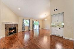 205 Live Oak Circle, Roseville, CA 95678