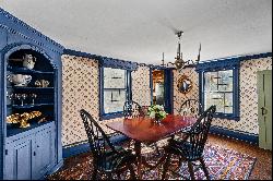 Dr. Dudley Woodbridge Tavern - 3 BR 3 bath historic home in the heart of Old Mys