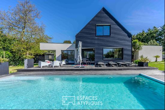 exceptional property with warm contemporary atmosphere