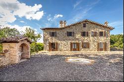 Farm/Ranch/Plantation for sale in Gubbio (Italy)