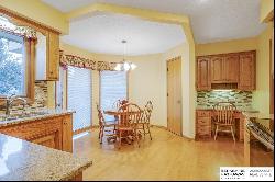 21503 Brentwood Road, Elkhorn NE 68022