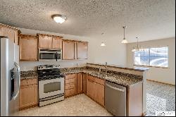 17507 Seward Plaza, Omaha NE 68022