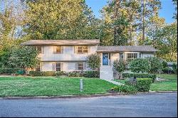 1529 Brompton Court, Dunwoody GA 30338