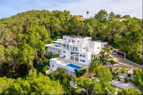 Ibiza Luxe Villa Escape