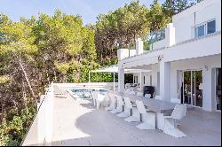 Ibiza Luxe Villa Escape