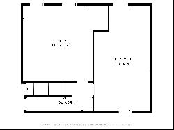 Spacious Three Bedroom Upper Unit in Great Wauwatosa Location