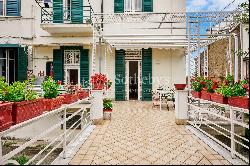 Charming art nouveau apartment in Posillipo