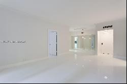 1121 Crandon Blvd Unit D106, Key Biscayne FL 33149